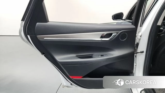 Hyundai The New Grandeur IG id 4501665 из Кореи 17