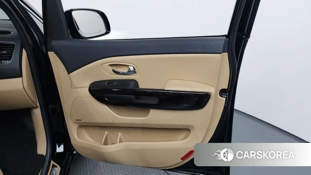 Kia The New Carnival id 4573939 из Кореи 17