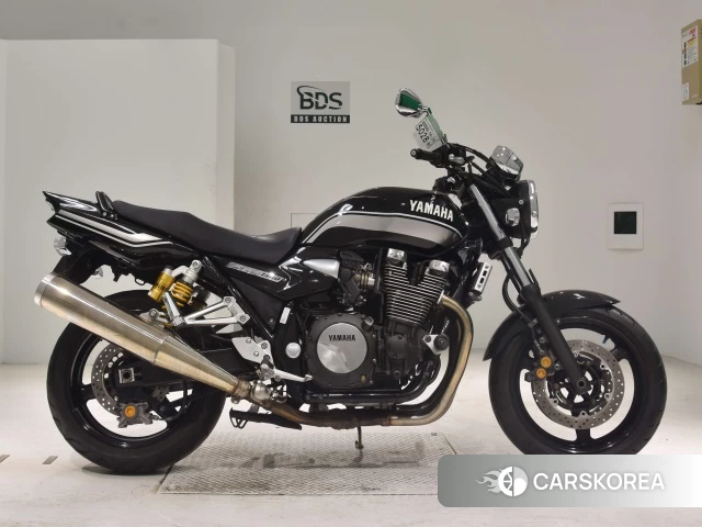 Проданный Yamaha XJR 1300 2015 из Японии