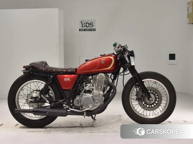 Проданный Yamaha SR 400 2010 из Японии