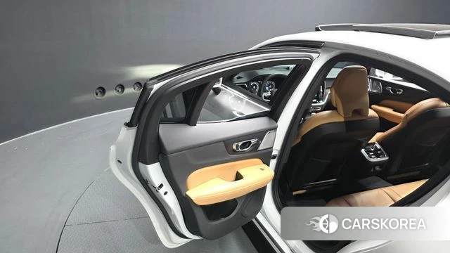 Volvo S60 3rd generation id 4232155 из Кореи 17