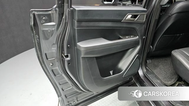 Ssangyong Rexton Sports Cannes id 4530490 из Кореи 17