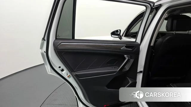 Volkswagen Tiguan Allspace id 4871362 из Кореи 17