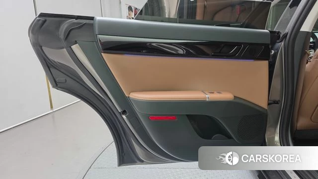 Hyundai Grandeur Hybrid (GN7) id 4691787 из Кореи 17
