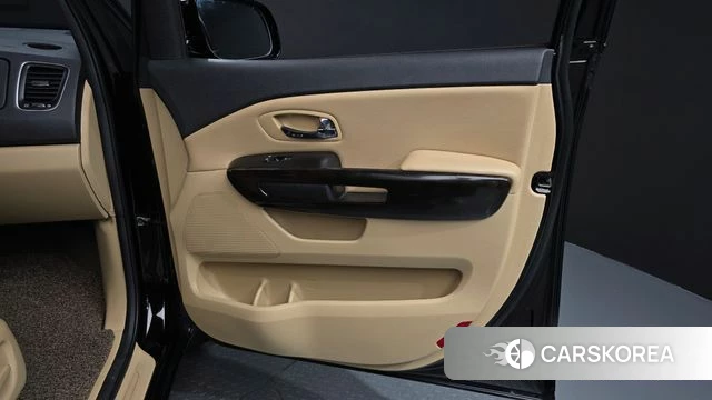 Kia The New Carnival id 4435418 из Кореи 17