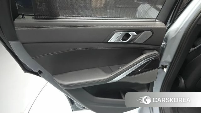 BMW X6 (G06) id 4629893 из Кореи 17