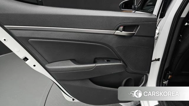 Hyundai Avante AD id 4530890 из Кореи 17
