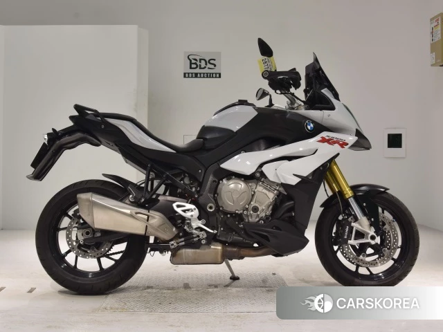 Проданный BMW S1000XR 2016 из Японии