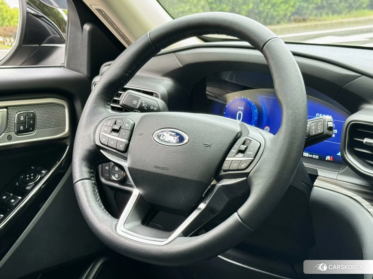 Ford Explorer id 4407629 из Китая 17