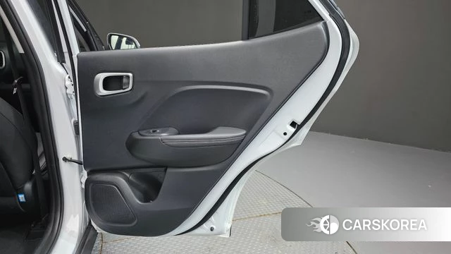Hyundai Venue id 4481796 из Кореи 17