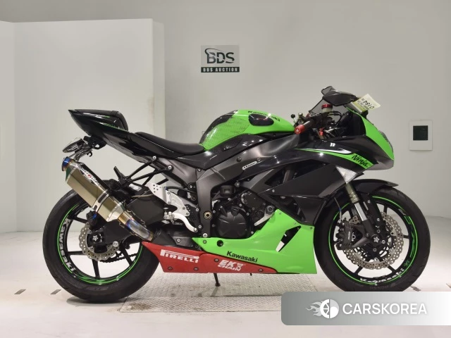 Проданный Kawasaki ZX-6R NINJA 2010 из Японии