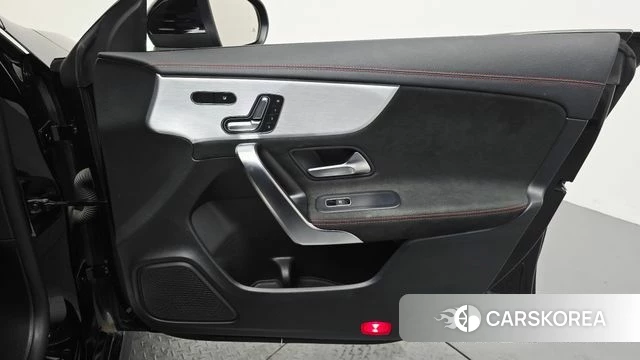 Mercedes-Benz CLA-Class C118 id 4409508 из Кореи 17