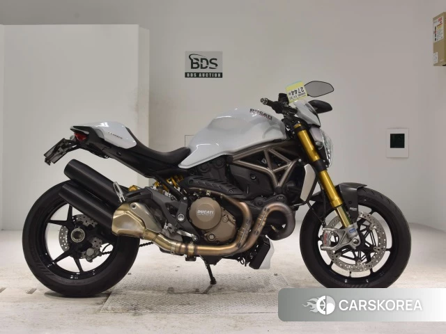 Проданный Ducati MONSTER 1200 S 2015 из Японии