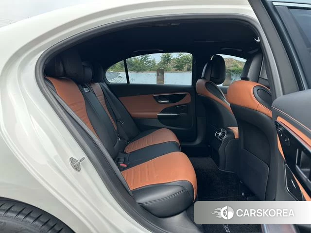 Mercedes-Benz Class C id 4333711 из Китая 17