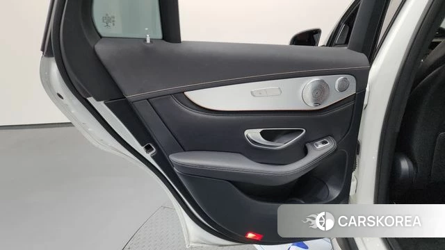 Mercedes-Benz EQC N293 id 4529939 из Кореи 17