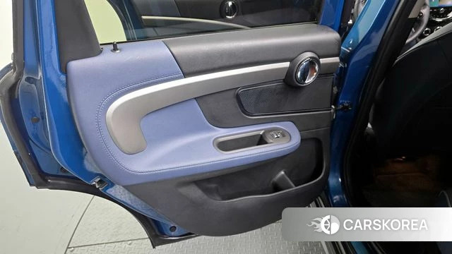 Mini Cooper S Countryman id 4249069 из Кореи 17