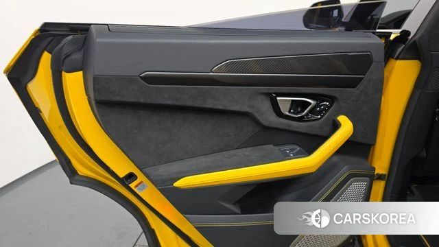 Lamborghini Urus id 4603525 из Кореи 17