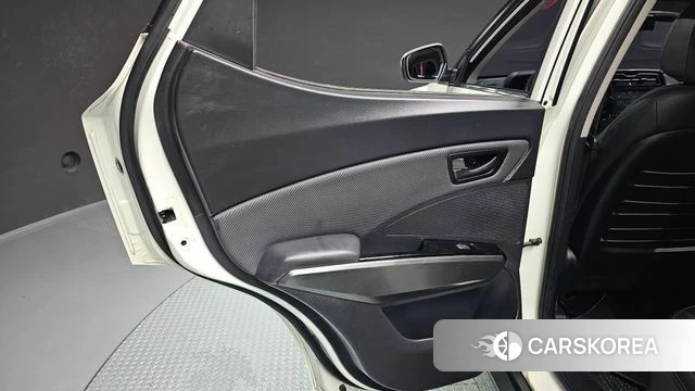 Ssangyong Tivoli Air id 4550880 из Кореи 17