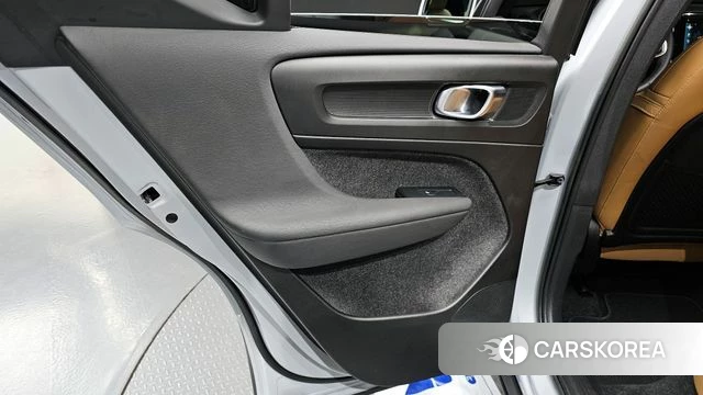 Volvo XC40 id 4293016 из Кореи 17