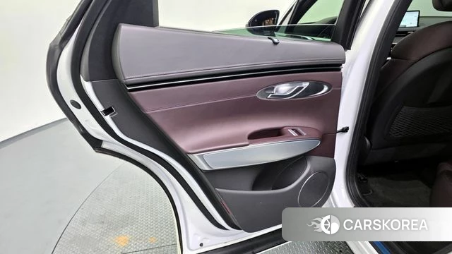 Genesis GV70 id 4355544 из Кореи 17