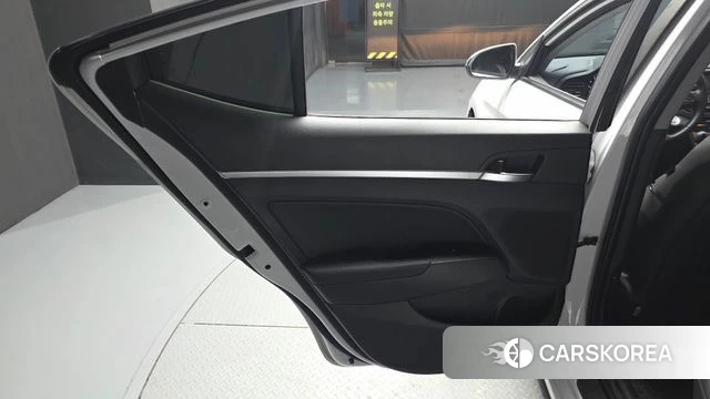 Hyundai The New Avante AD id 4620295 из Кореи 17