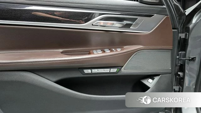 BMW 7 Series (G11) id 4411435 из Кореи 17