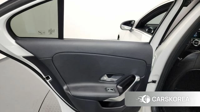 Mercedes-Benz A-Class W177 id 4224050 из Кореи 17