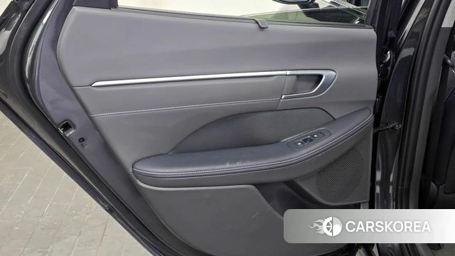 Hyundai Sonata Hybrid (DN8) id 4355436 из Кореи 17