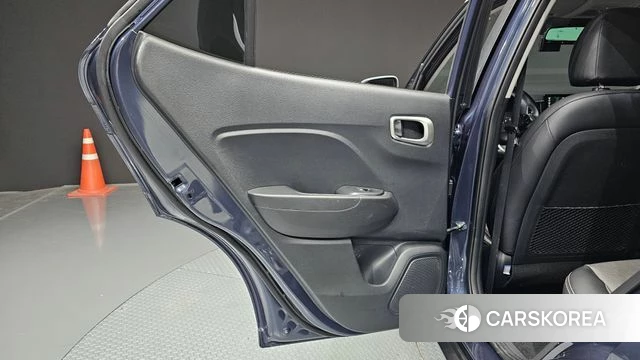 Hyundai Venue id 4937265 из Кореи 17