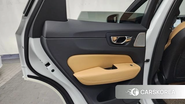 Volvo XC60 second Generation id 4530793 из Кореи 17