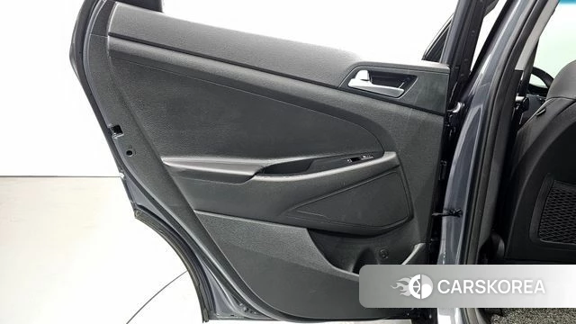 Hyundai All New Tucson id 4471756 из Кореи 17