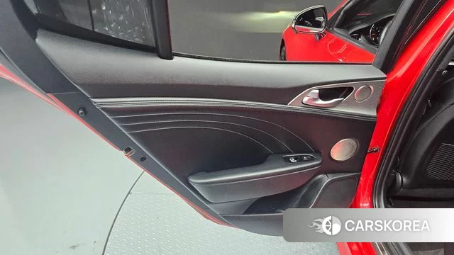 Kia Stinger Meister id 4470776 из Кореи 17