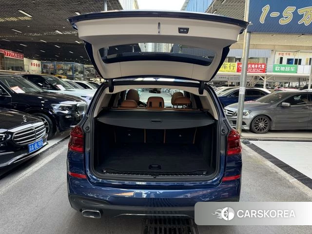 BMW X3 id 4211652 из Китая 17