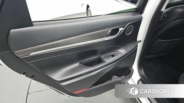 Hyundai Grandeur IG Hybrid id 4632926 из Кореи 17