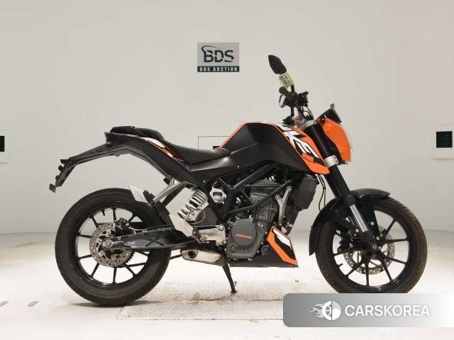 Проданный KTM 200 DUKE 2014 из Японии, фото 2
