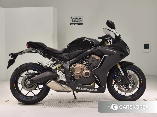 Проданный Honda CBR650R 2022 из Японии