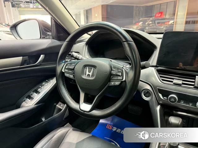Honda Accord id 4262590 из Китая 17