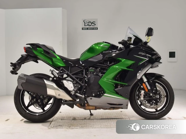 Проданный Kawasaki NINJA H2 SX SE 2023 из Японии