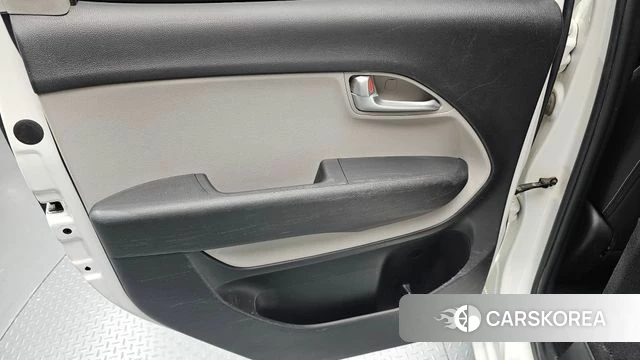 Kia The New Kia Ray id 4561004 из Кореи 17