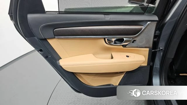 Volvo V90 Cross-Country id 4496229 из Кореи 17