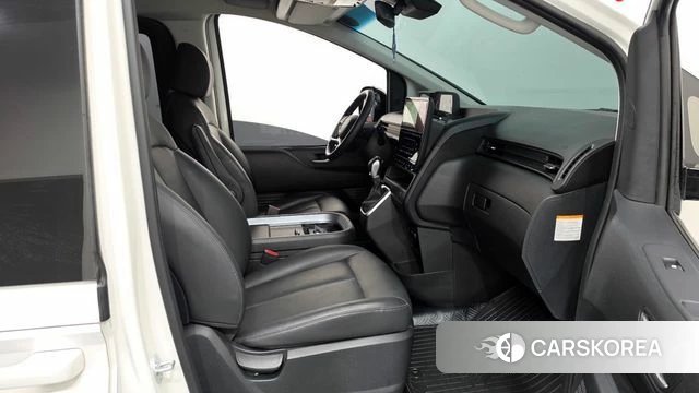 Hyundai Staria id 4279960 из Кореи 17