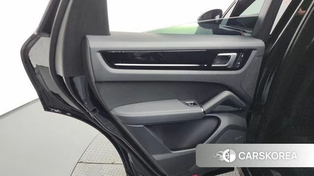 Porsche Cayenne (PO536) id 4613903 из Кореи 17
