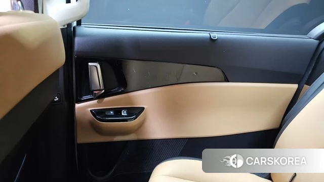 Kia Carnival 4th generation id 4631441 из Кореи 17