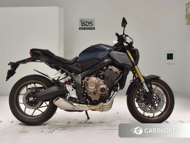 Проданный Honda CB650R 2023 из Японии