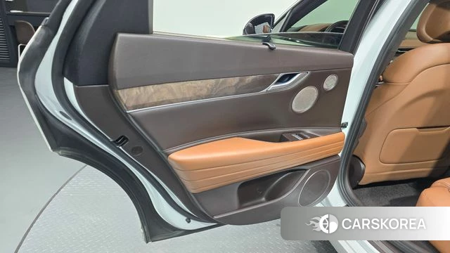 Genesis G80 (RG3) id 4774941 из Кореи 17