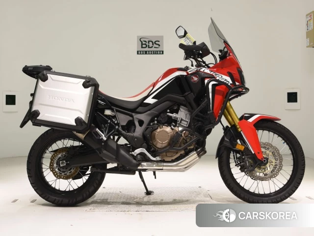 Проданный Honda CRF1000L AFRICA TWIN 2017 из Японии, фото 2