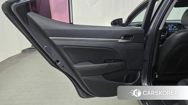 Hyundai The New Avante AD id 4403361 из Кореи 17
