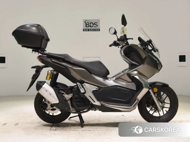 Проданный Honda ADV150 id 4083363 из Японии, фото 2