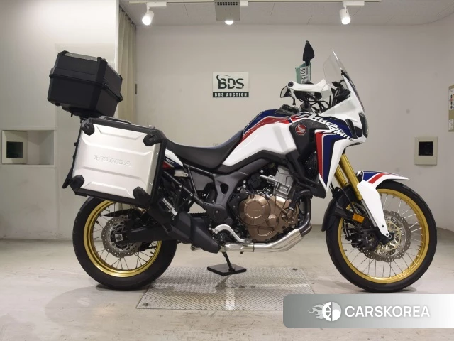 Проданный Honda CRF1000L AFRICA TWIN 2016 из Японии