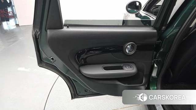 Mini Cooper D Clubman id 4531052 из Кореи 17